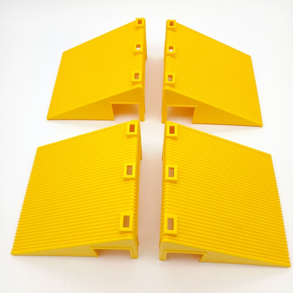 Rokenbok System Construction World Lot Road x 4 Yellow Ramp Replacement Pieces